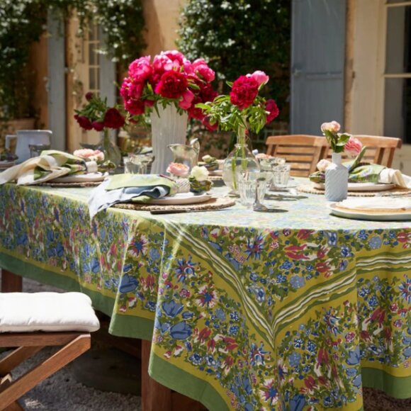 Jardin Blue & Vert Tablecloth - Picture 2 of 2